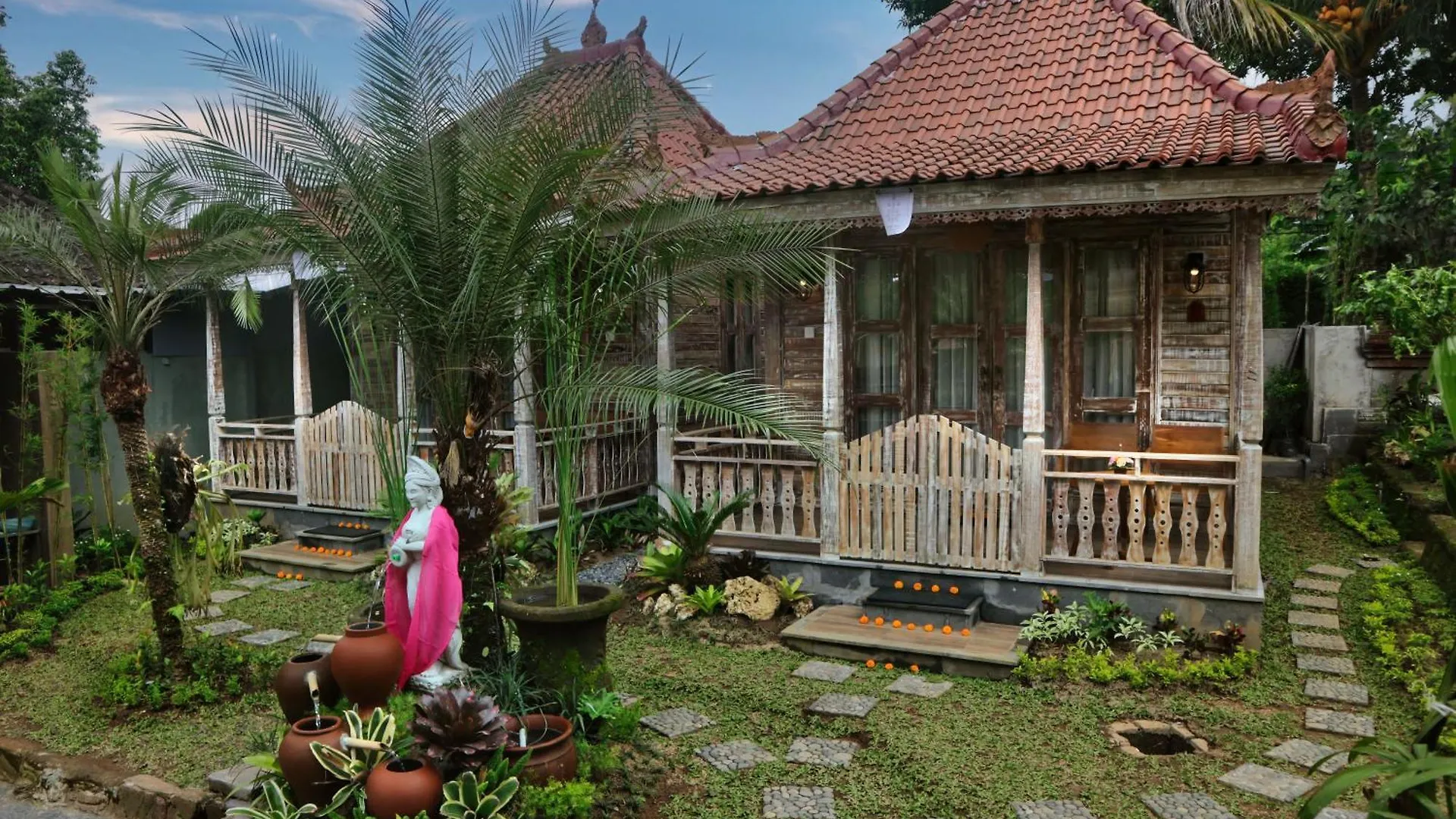 Landhaus Bongkasa Bali Village Homestay Ubud